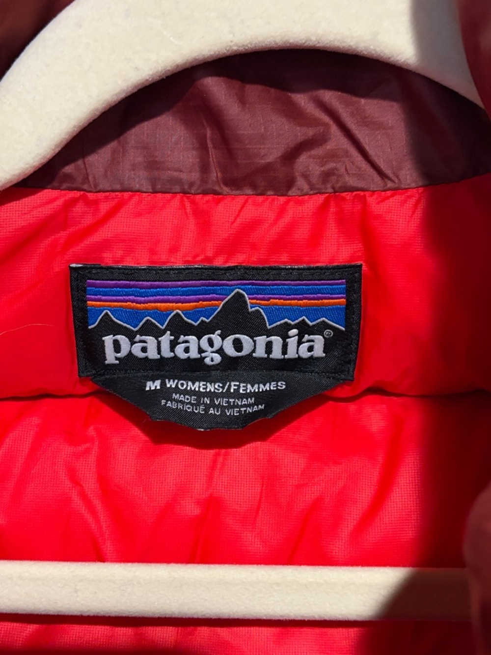 Patagonia Puffer Vest - Picture 2 of 3